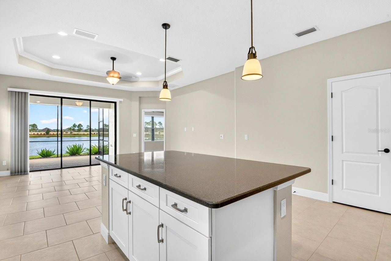 4417 Amalfi Avenue, Sarasota, FL 34243 Photo