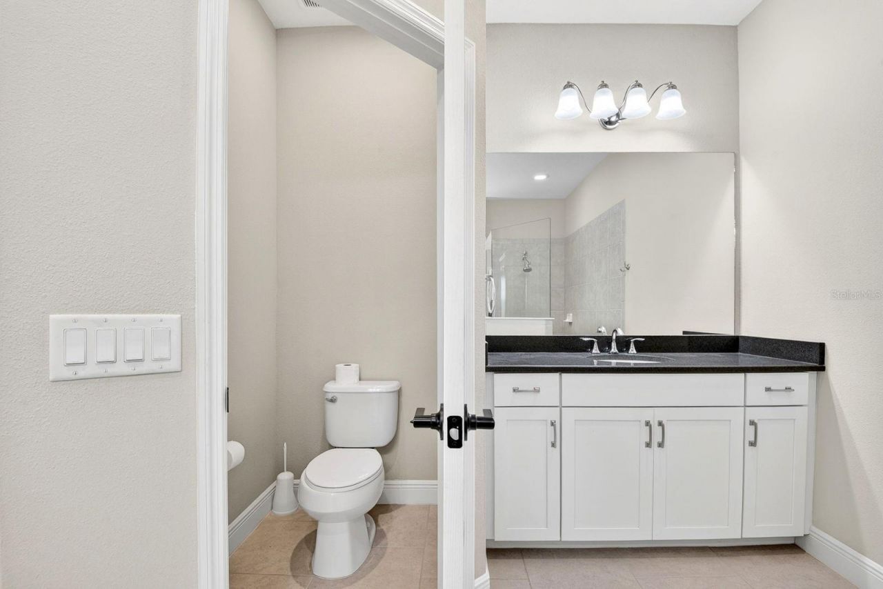 4417 Amalfi Avenue, Sarasota, FL 34243 Photo