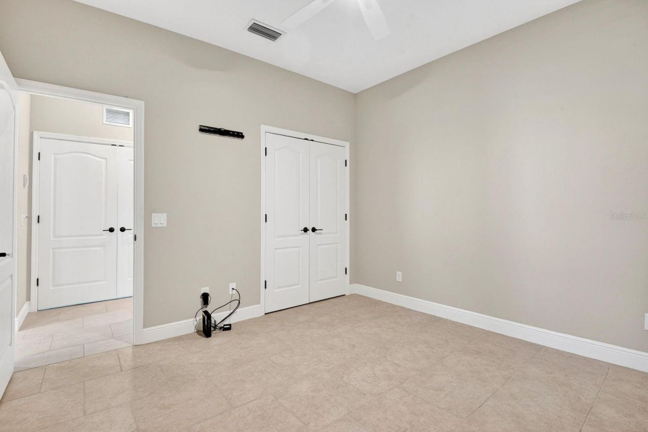 4417 Amalfi Avenue, Sarasota, FL 34243 Photo