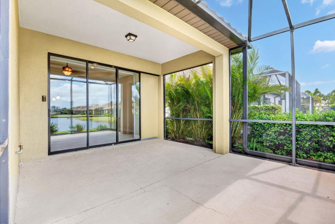 4417 Amalfi Avenue, Sarasota, FL 34243 Photo