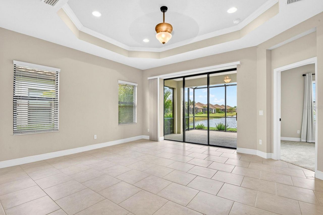 4417 Amalfi Avenue, Sarasota, FL 34243 Photo