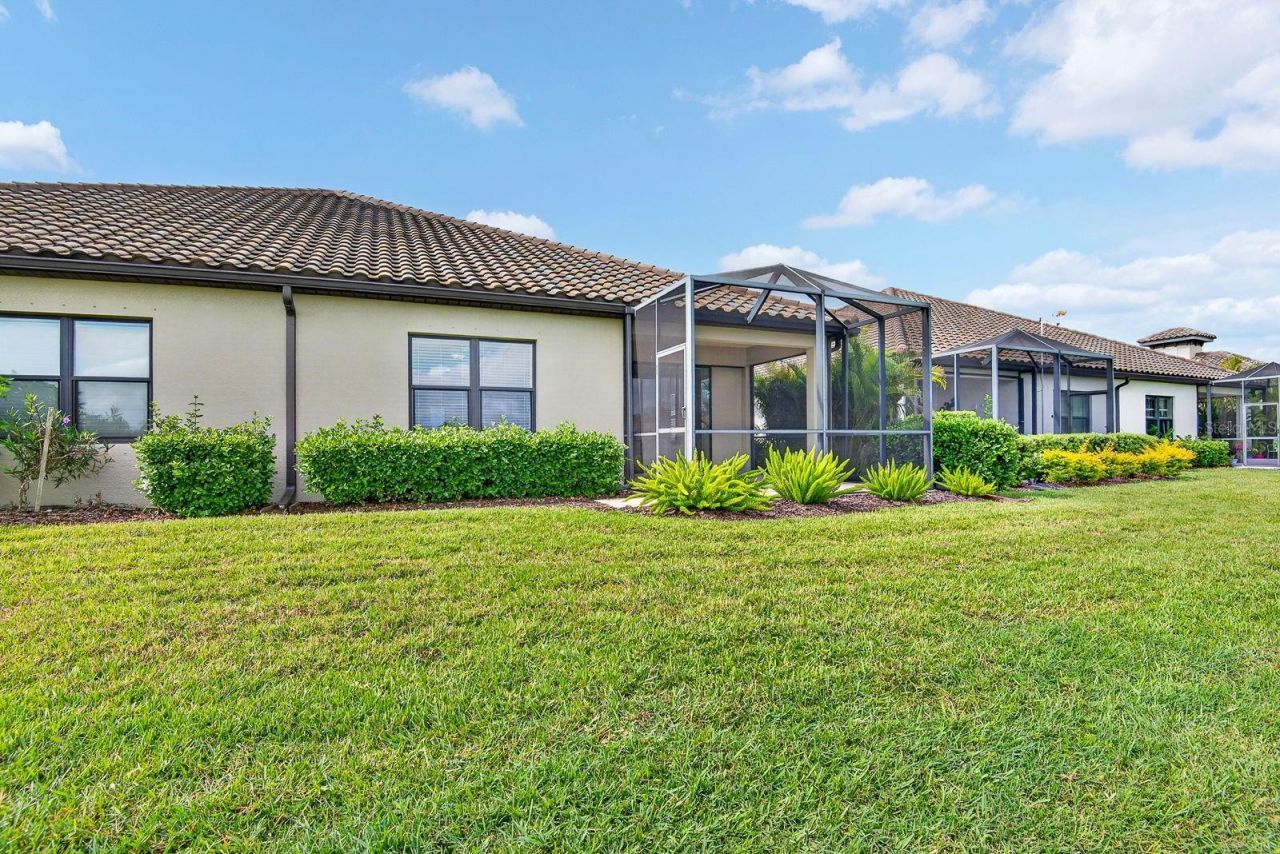 4417 Amalfi Avenue, Sarasota, FL 34243 Photo