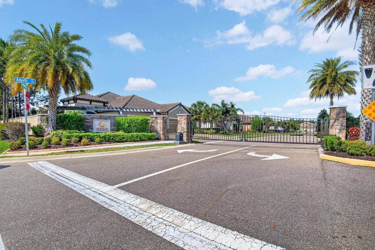 4417 Amalfi Avenue, Sarasota, FL 34243 Photo