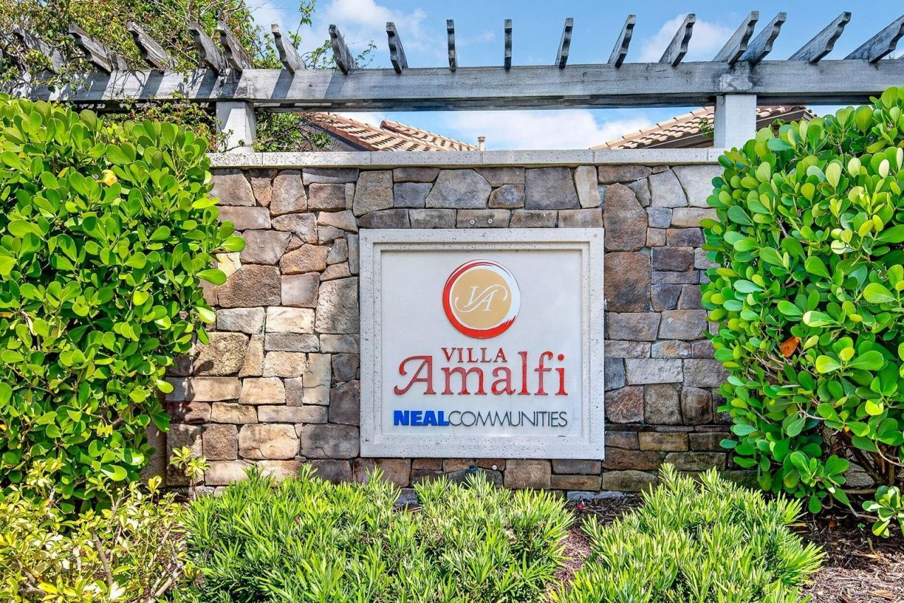 4417 Amalfi Avenue, Sarasota, FL 34243 Photo