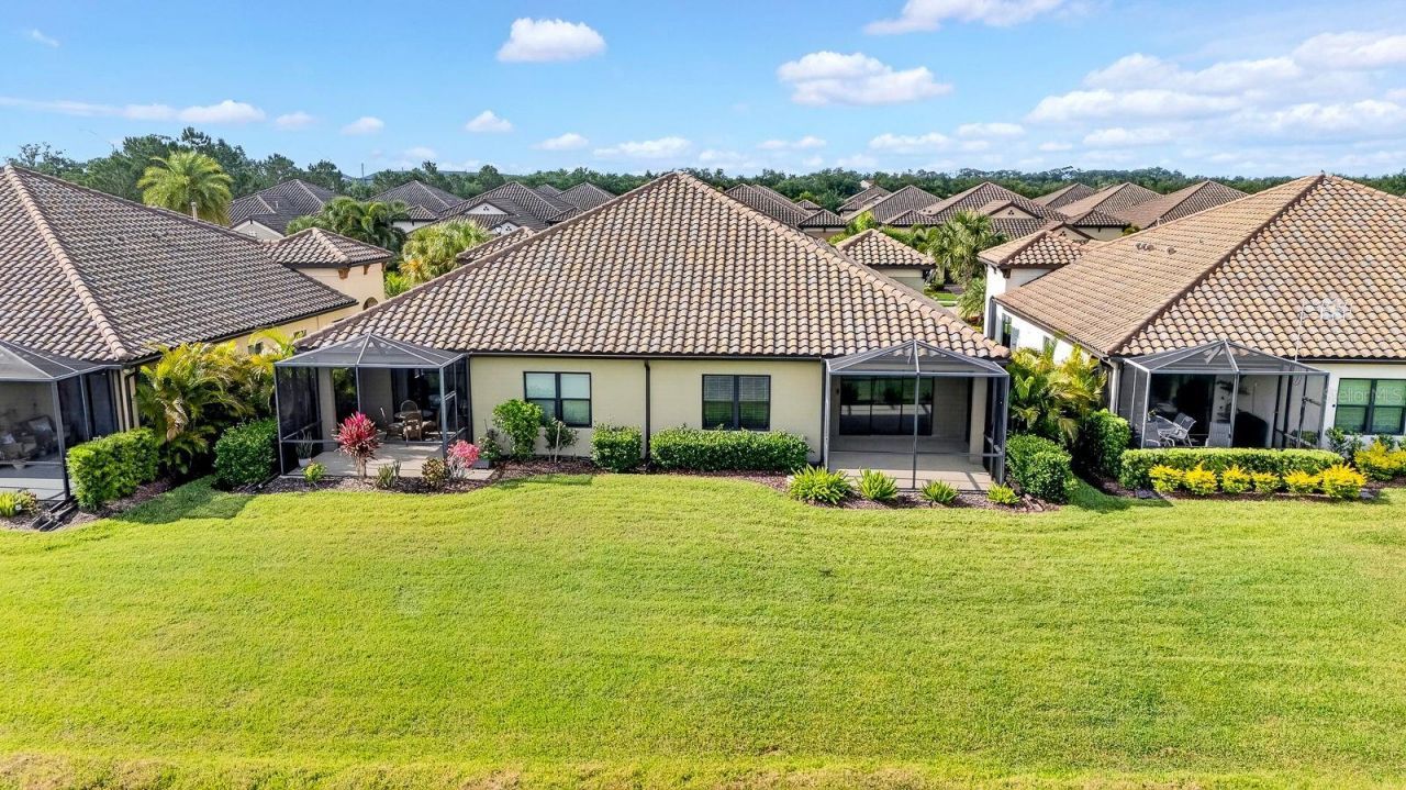4417 Amalfi Avenue, Sarasota, FL 34243 Photo
