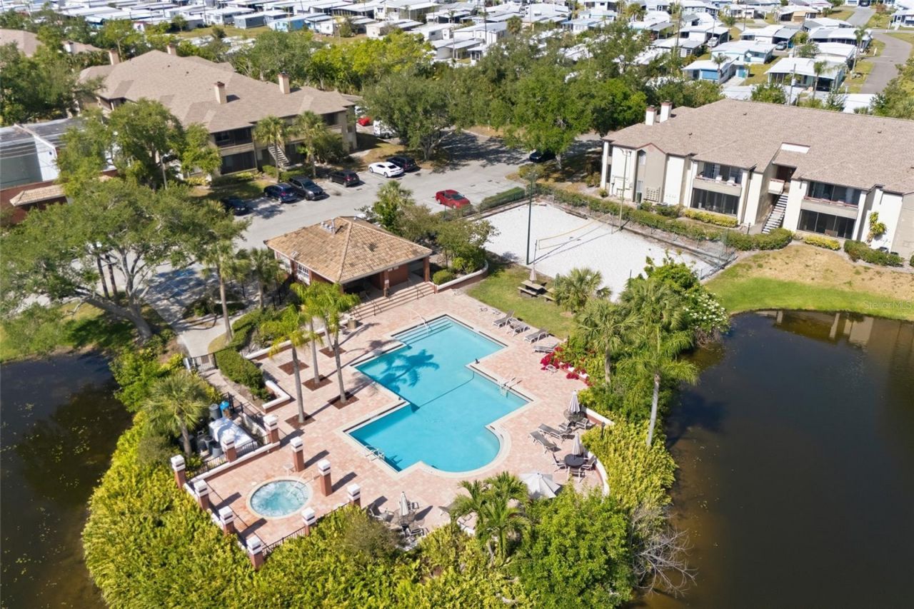 10265 Gandy Boulevard N, Unit 1806, Saint Petersburg, FL 33702 Photo