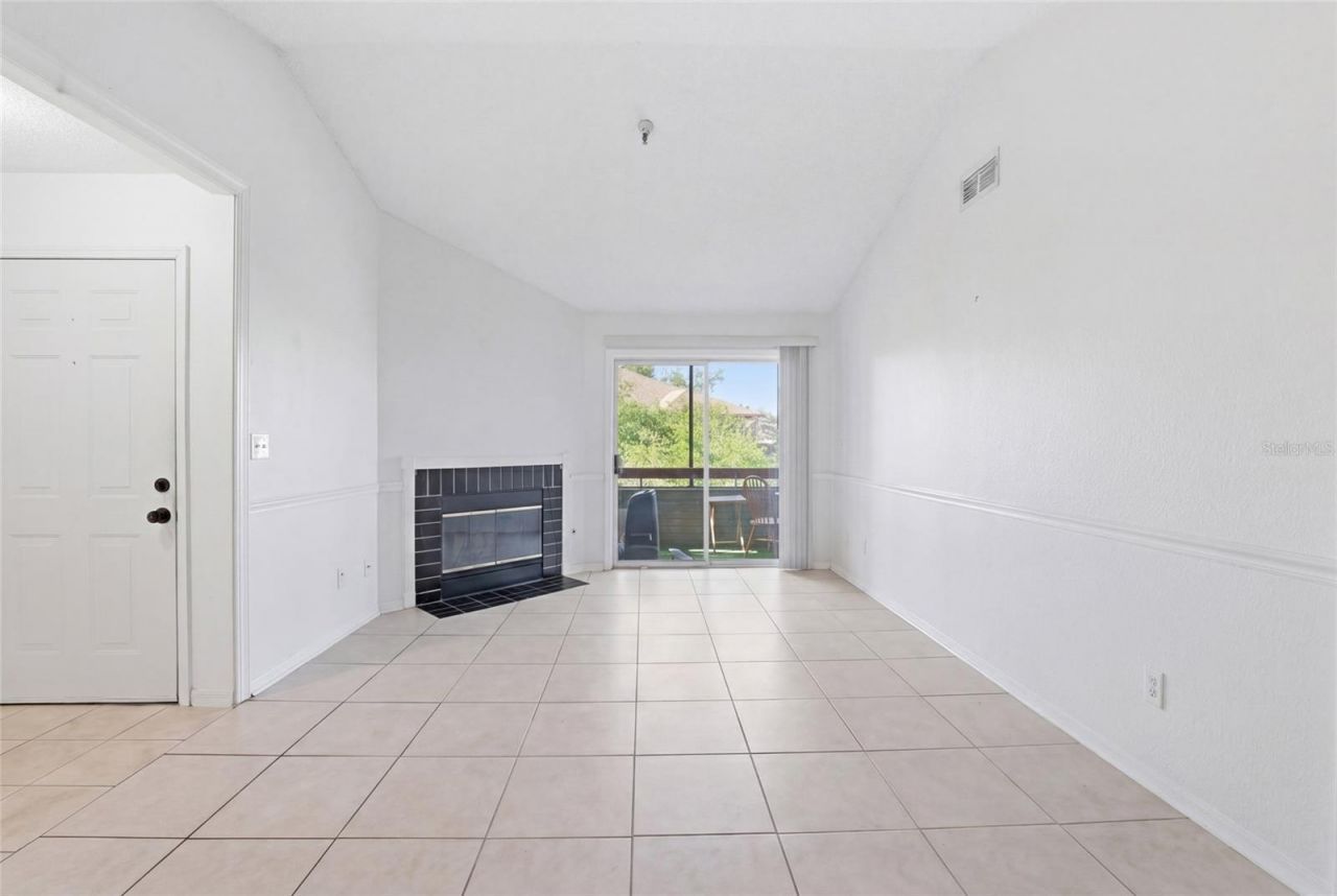 10265 Gandy Boulevard N, Unit 1806, Saint Petersburg, FL 33702 Photo