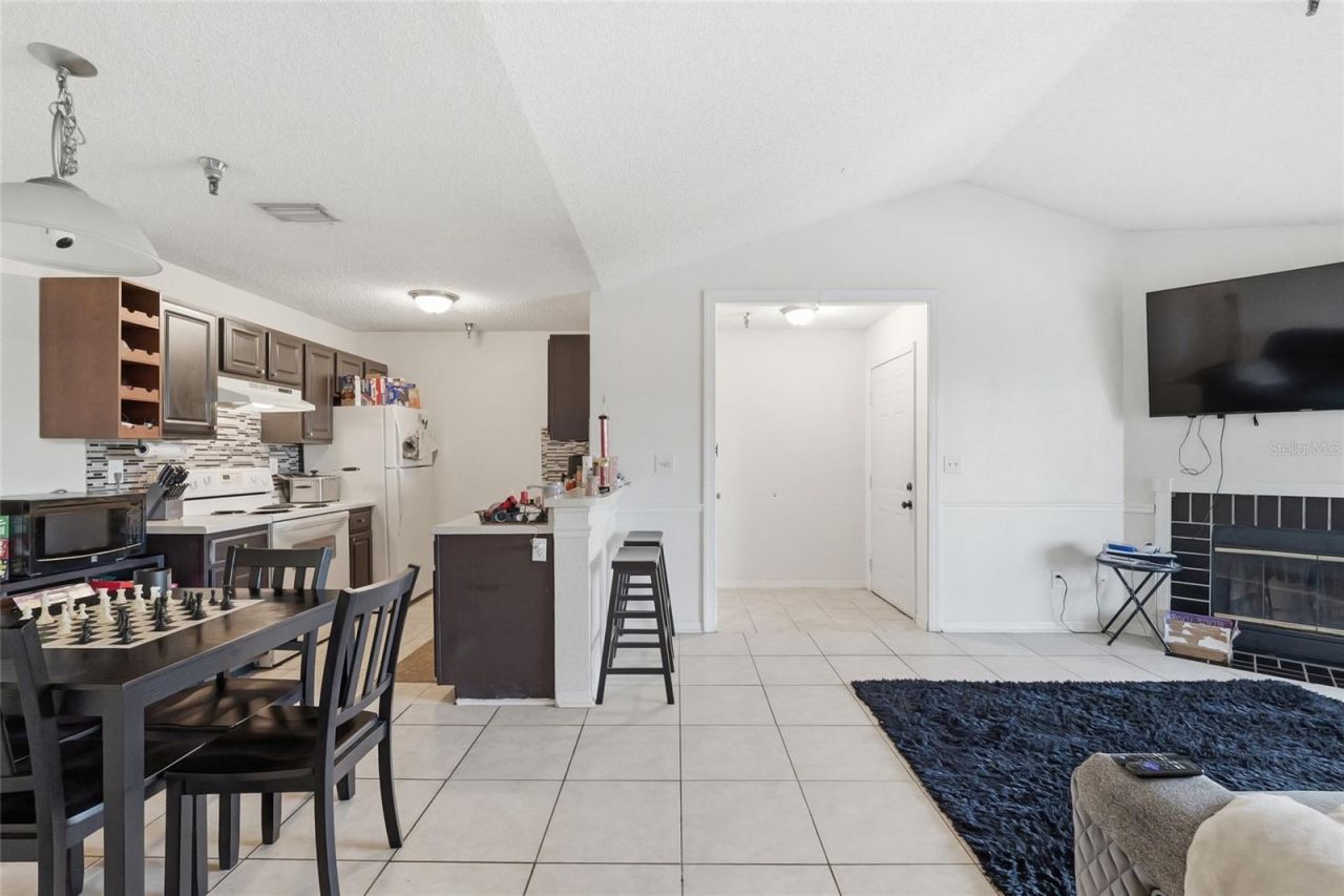 10265 Gandy Boulevard N, Unit 1806, Saint Petersburg, FL 33702 Photo