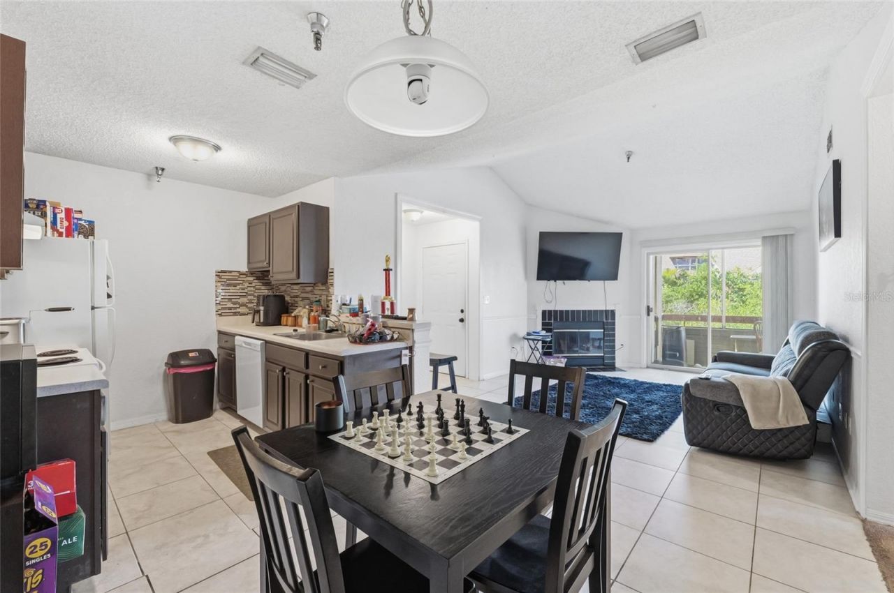10265 Gandy Boulevard N, Unit 1806, Saint Petersburg, FL 33702 Photo