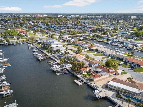 4927 FORESTAY COURT , NEW PORT RICHEY, FL 34652