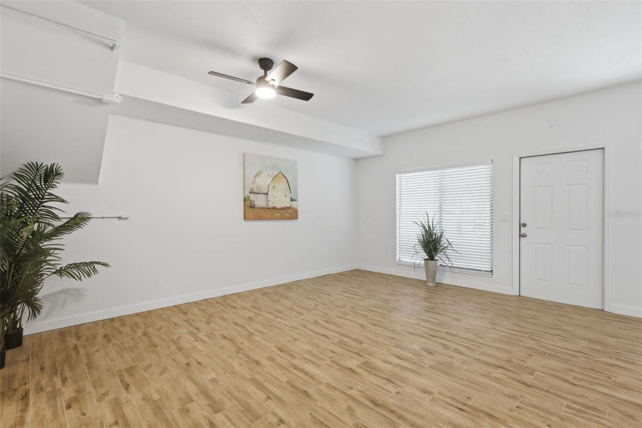 155 E Country Circle Drive E, Port Orange, FL 32128 Photo