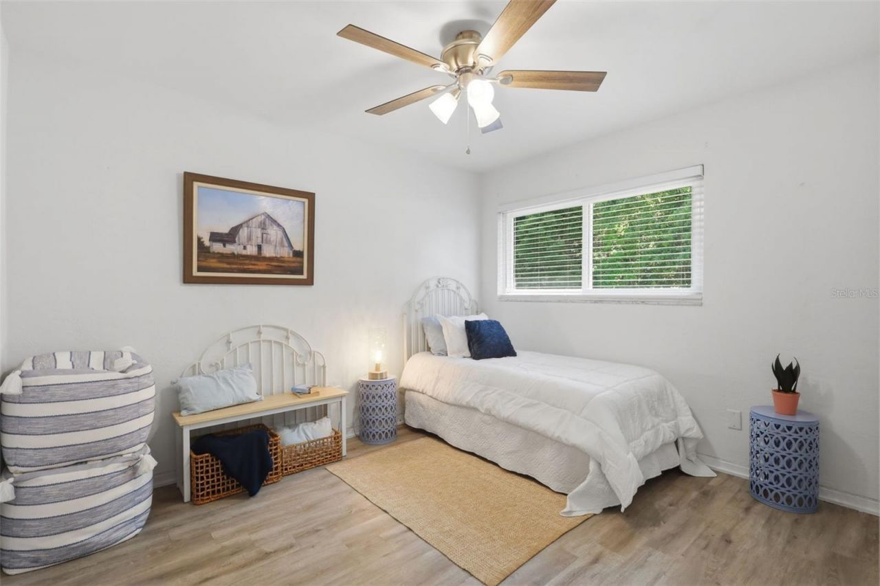155 E Country Circle Drive E, Port Orange, FL 32128 Photo