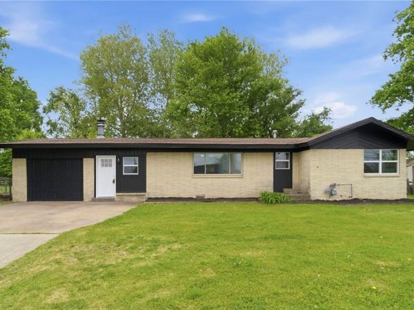 2303 S Turner Street , Springdale, AR 72764