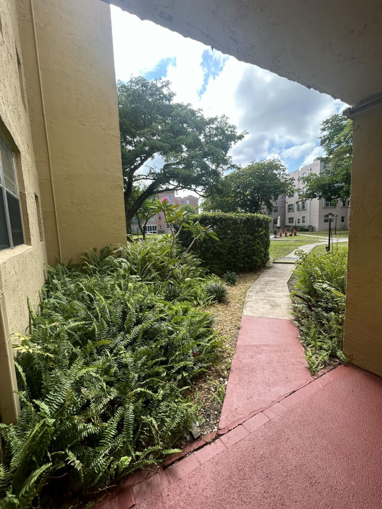 2801 Somerset Drive, Unit 201, Lauderdale Lakes, FL 33311 Photo