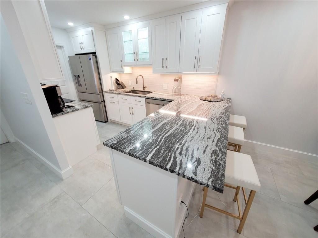 1021 Hillsboro Mile Hillsboro Mile, Unit G2, Hillsboro Beach, FL 33062 Photo