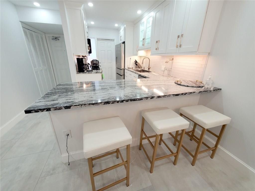 1021 Hillsboro Mile Hillsboro Mile, Unit G2, Hillsboro Beach, FL 33062 Photo