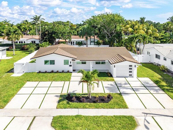 833 SW 5th Street, Boca Raton, FL 33486