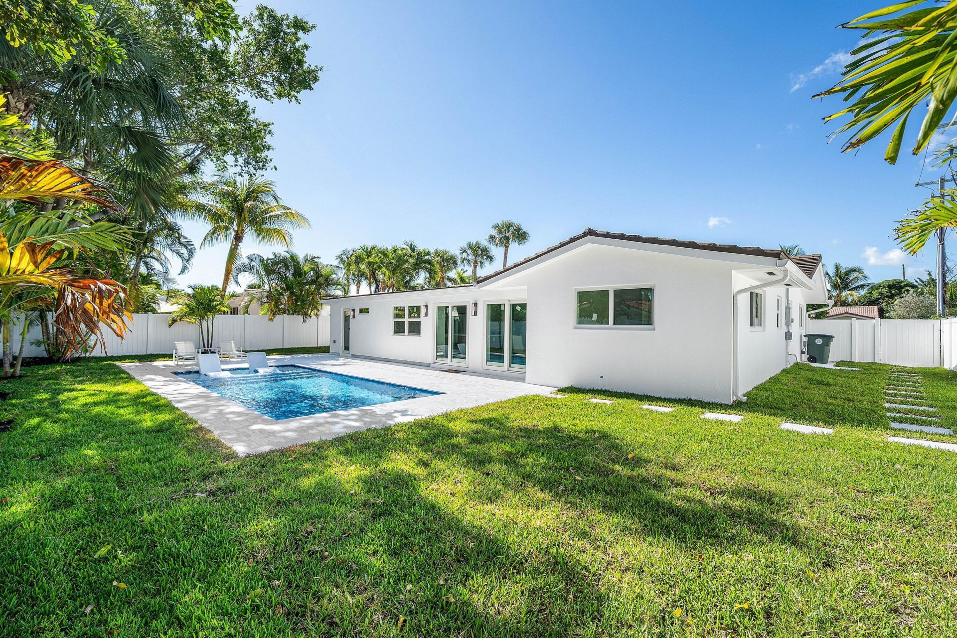 833 SW 5th Street, Boca Raton, FL 33486 Photo