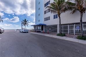 300 Oregon Street, Unit 409, Hollywood, FL 33019 Photo