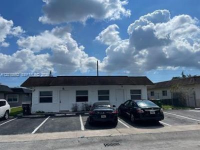 3960 NW 31st Ter, Unit 2, Lauderdale Lakes, FL 33309 Photo
