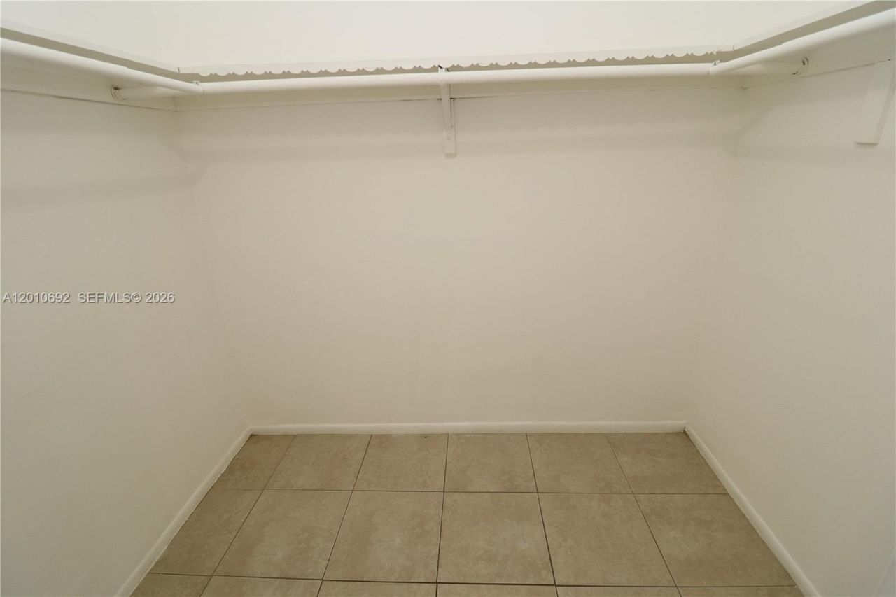 3960 NW 31st Ter, Unit 2, Lauderdale Lakes, FL 33309 Photo