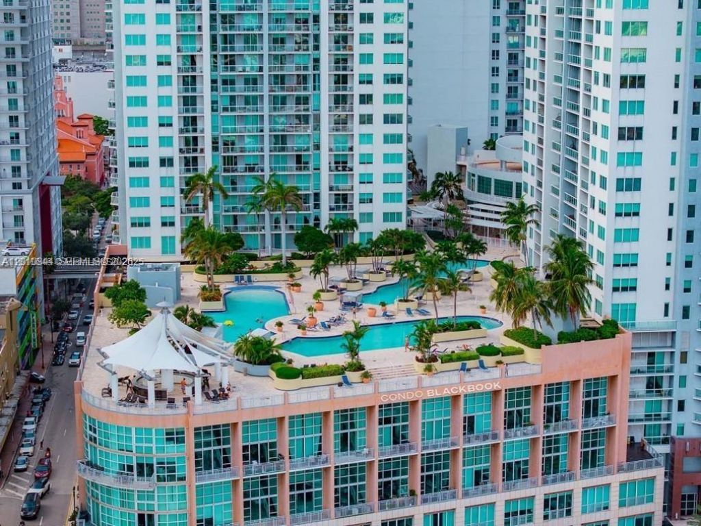 244 Biscayne Blvd, Unit 301, Miami, FL 33132 Photo