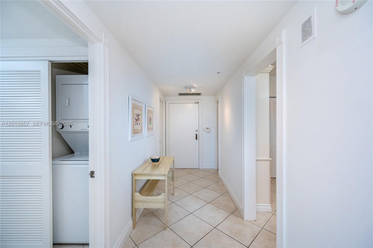 201 Crandon Blvd , Unit 505, Key Biscayne, FL 33149 Photo
