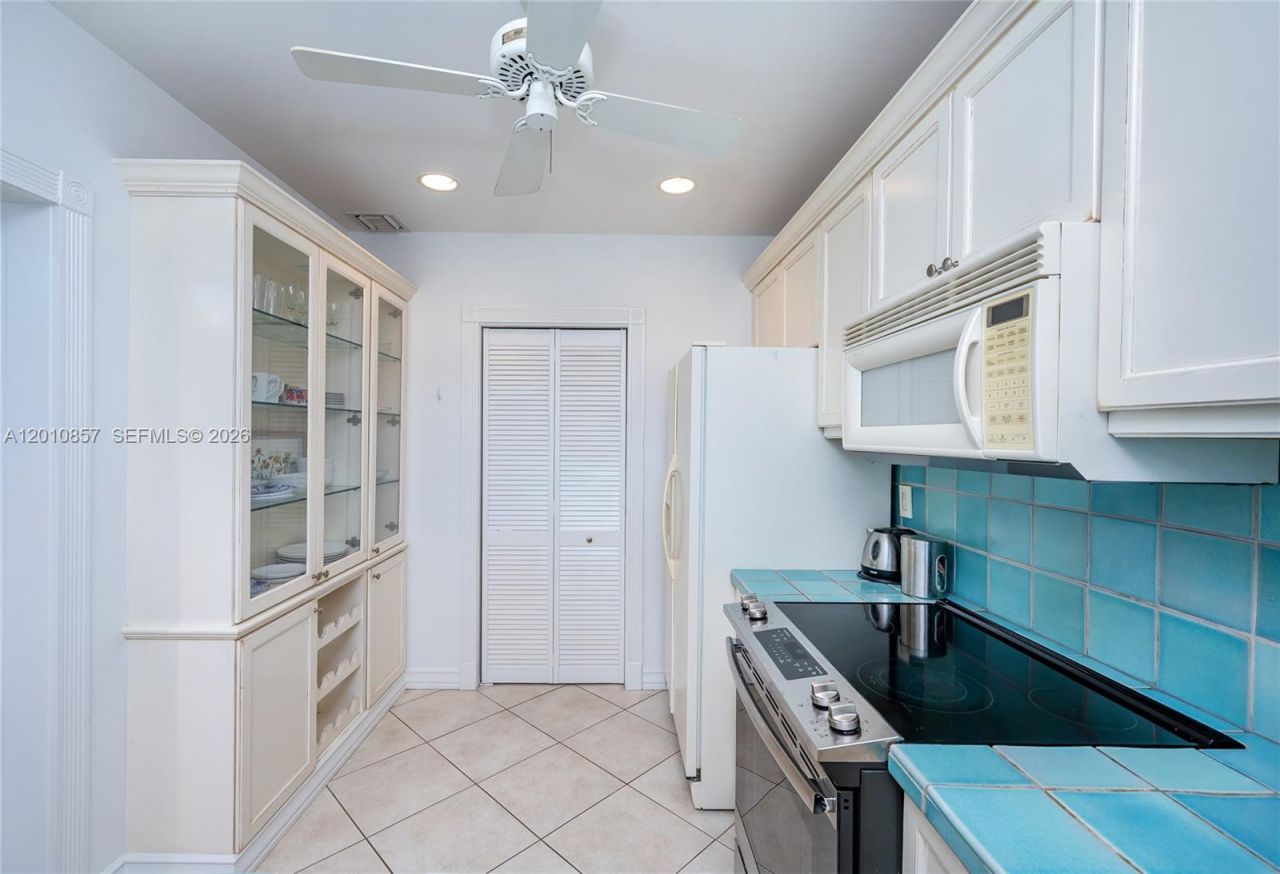 201 Crandon Blvd , Unit 505, Key Biscayne, FL 33149 Photo