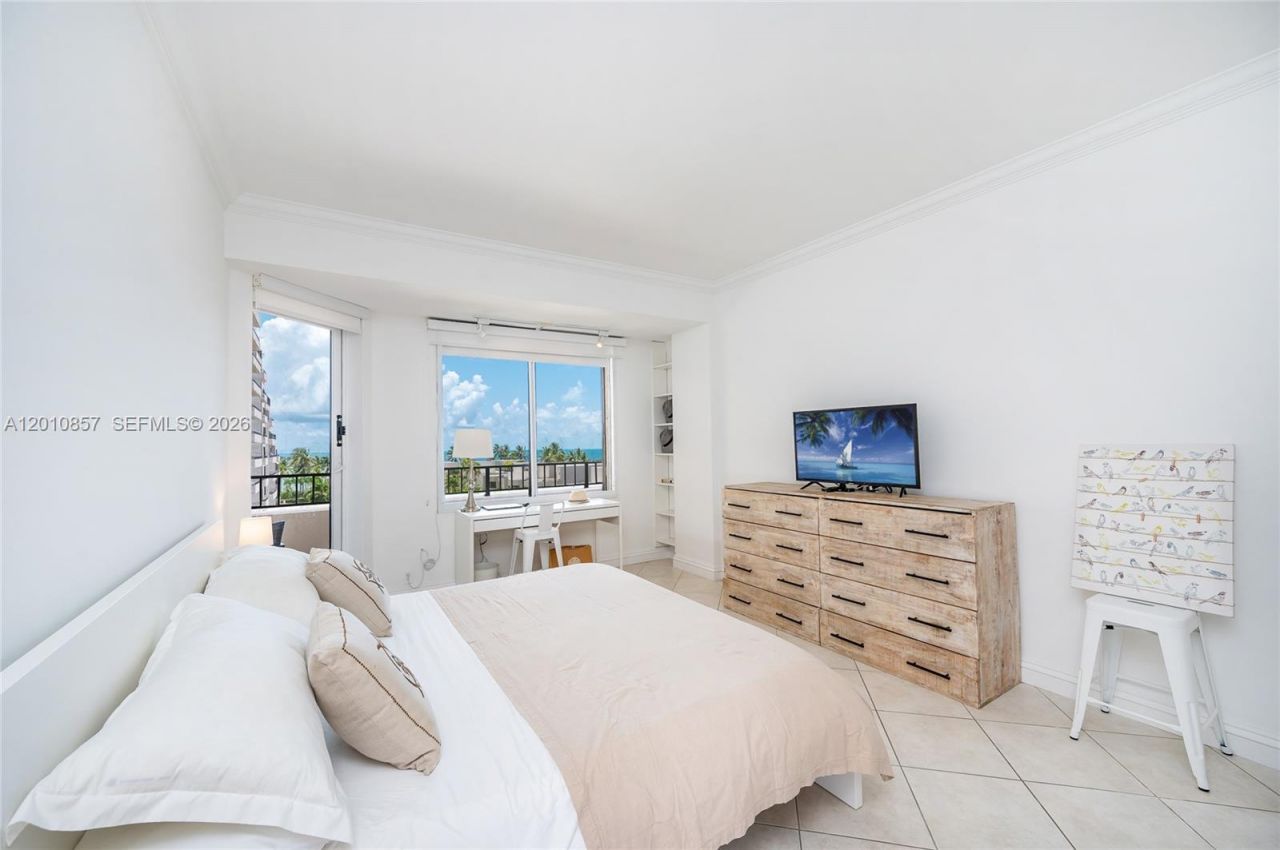 201 Crandon Blvd , Unit 505, Key Biscayne, FL 33149 Photo