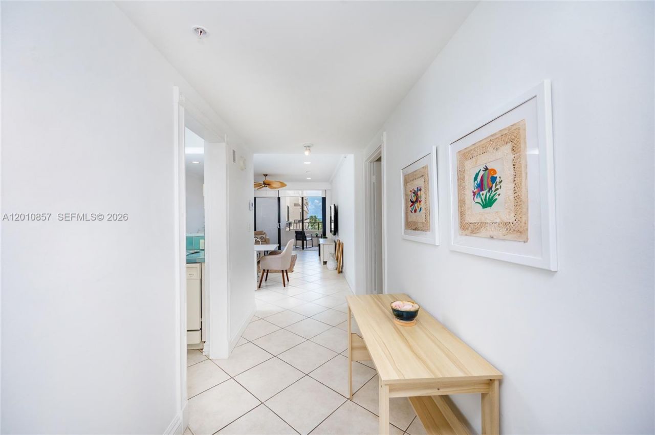 201 Crandon Blvd , Unit 505, Key Biscayne, FL 33149 Photo