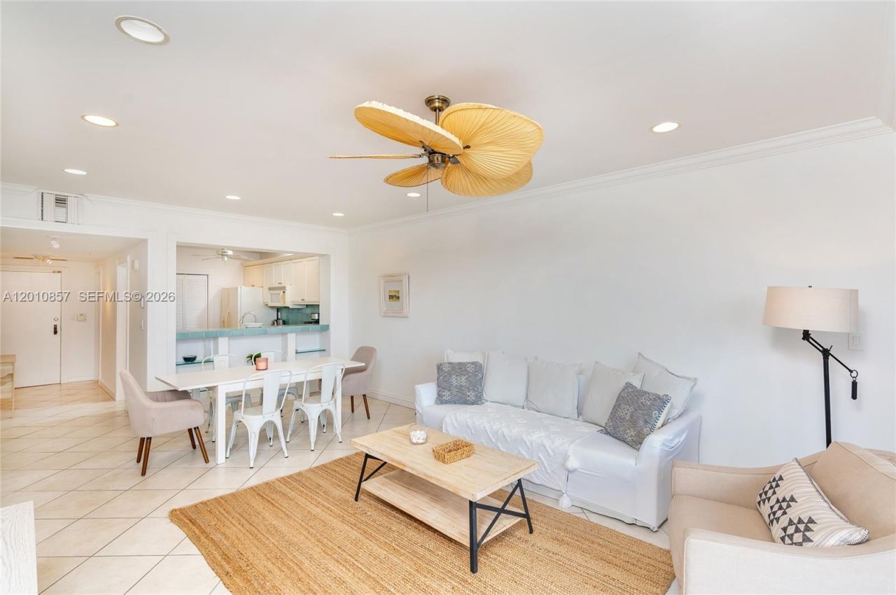 201 Crandon Blvd , Unit 505, Key Biscayne, FL 33149 Photo