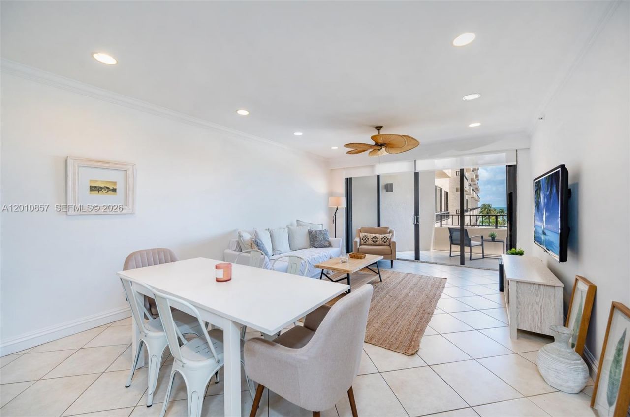 201 Crandon Blvd , Unit 505, Key Biscayne, FL 33149 Photo