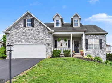 439 WOODLAND DRIVE, DILLSBURG, PA 17019