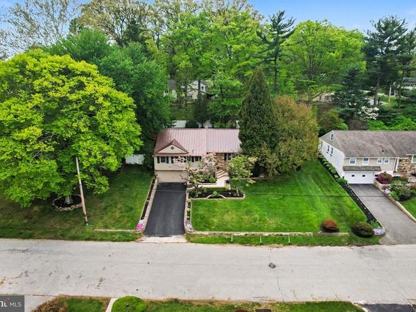 2314 COLES BOULEVARD , NORRISTOWN, PA 19401