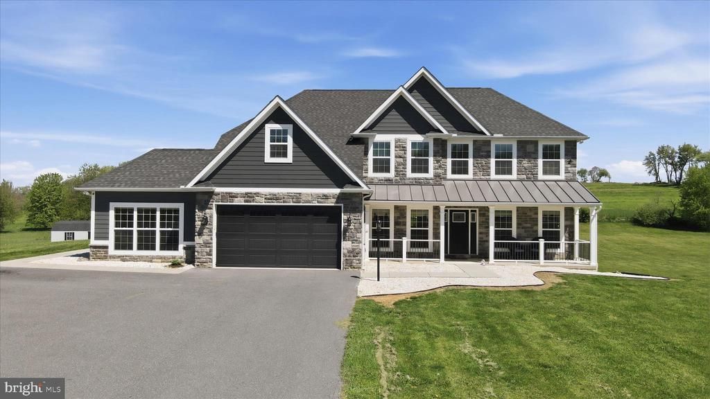 8011 HIDDEN VALLEY LANE, WAYNESBORO, PA 17268