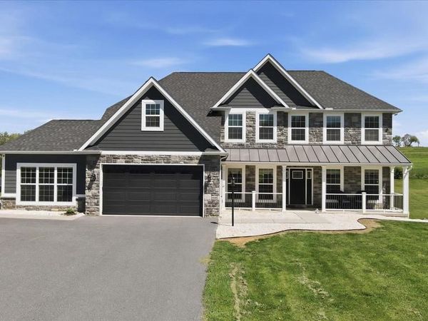8011 HIDDEN VALLEY LANE, WAYNESBORO, PA 17268