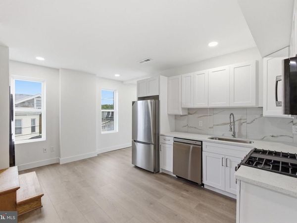 213 HERMITAGE ST, PHILADELPHIA, PA 19127