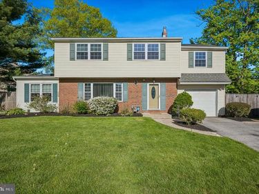 3002 MEREDITH LANE, PLYMOUTH MEETING, PA 19462