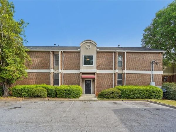 3301 Henderson Mill Road , Unit E5, Atlanta, GA 30341