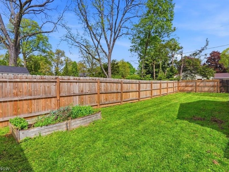 2985 Vincent Road, Silver Lake, OH 44224 Photo 6