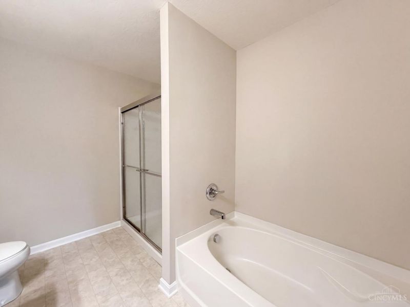 4189 Black Bear Drive, Turtle Creek Twp, OH 45036 Photo 24