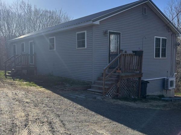 277 Murray Road, Carmel, ME 04419