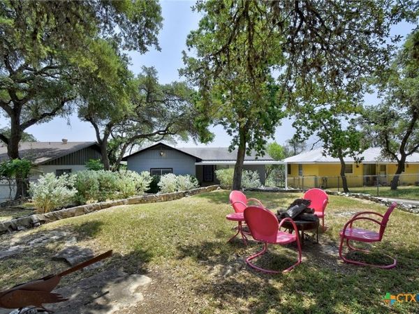 284 Lake Forest , Canyon Lake, TX 78133