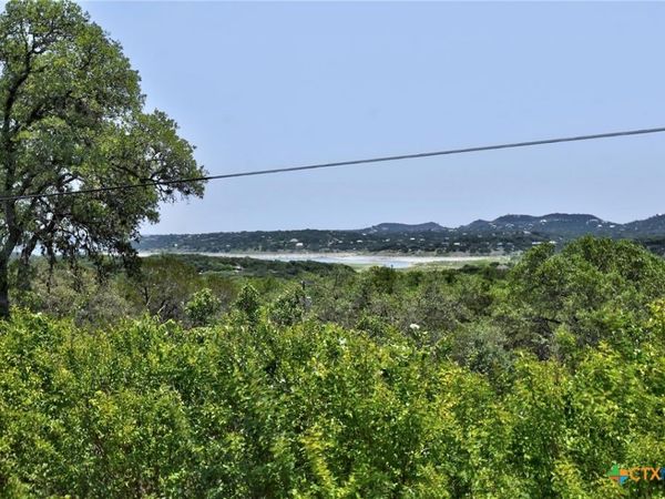 284 Lake Forest , Canyon Lake, TX 78133