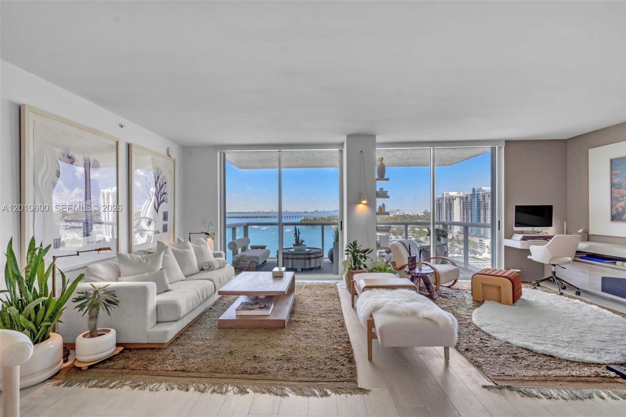 10 Venetian Way , Unit 1803, Miami Beach, FL 33139 Photo