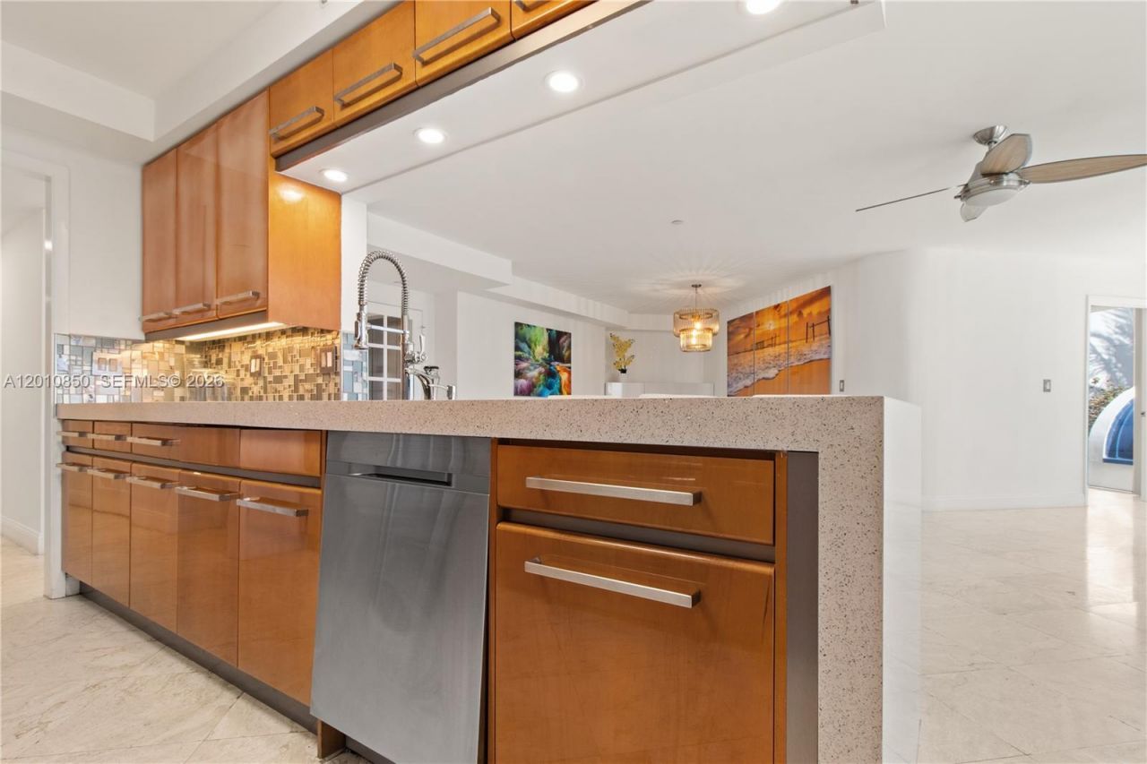 18671 Collins Ave, Unit 202, Sunny Isles Beach, FL 33160 Photo