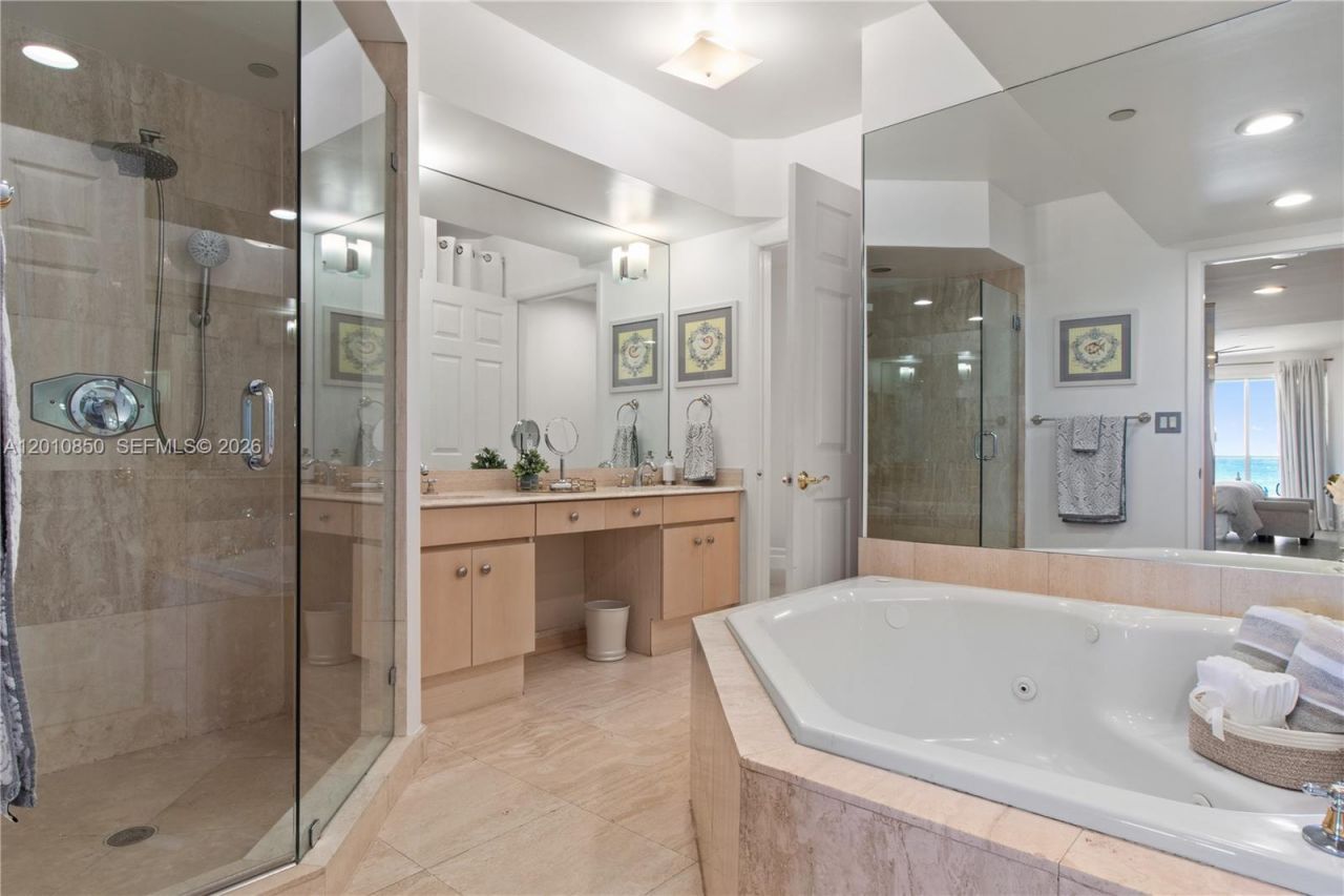 18671 Collins Ave, Unit 202, Sunny Isles Beach, FL 33160 Photo