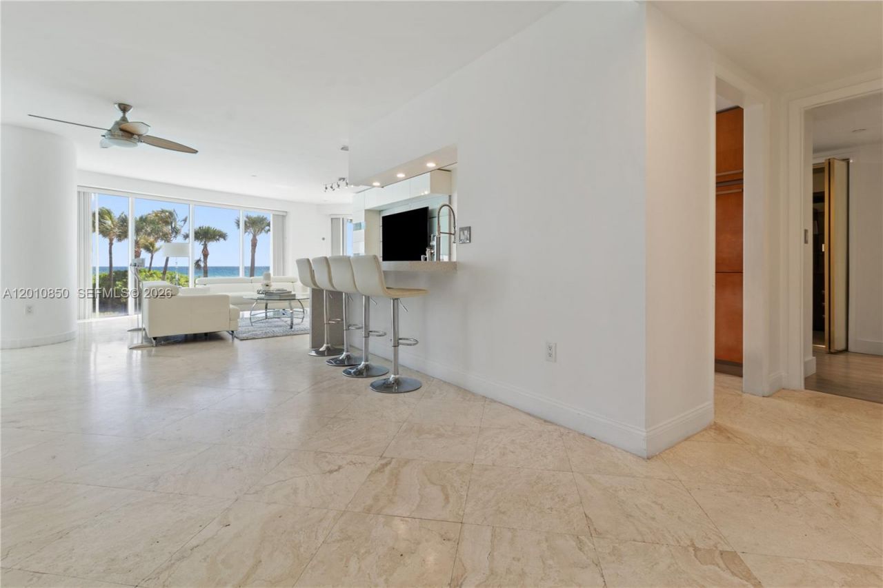 18671 Collins Ave, Unit 202, Sunny Isles Beach, FL 33160 Photo