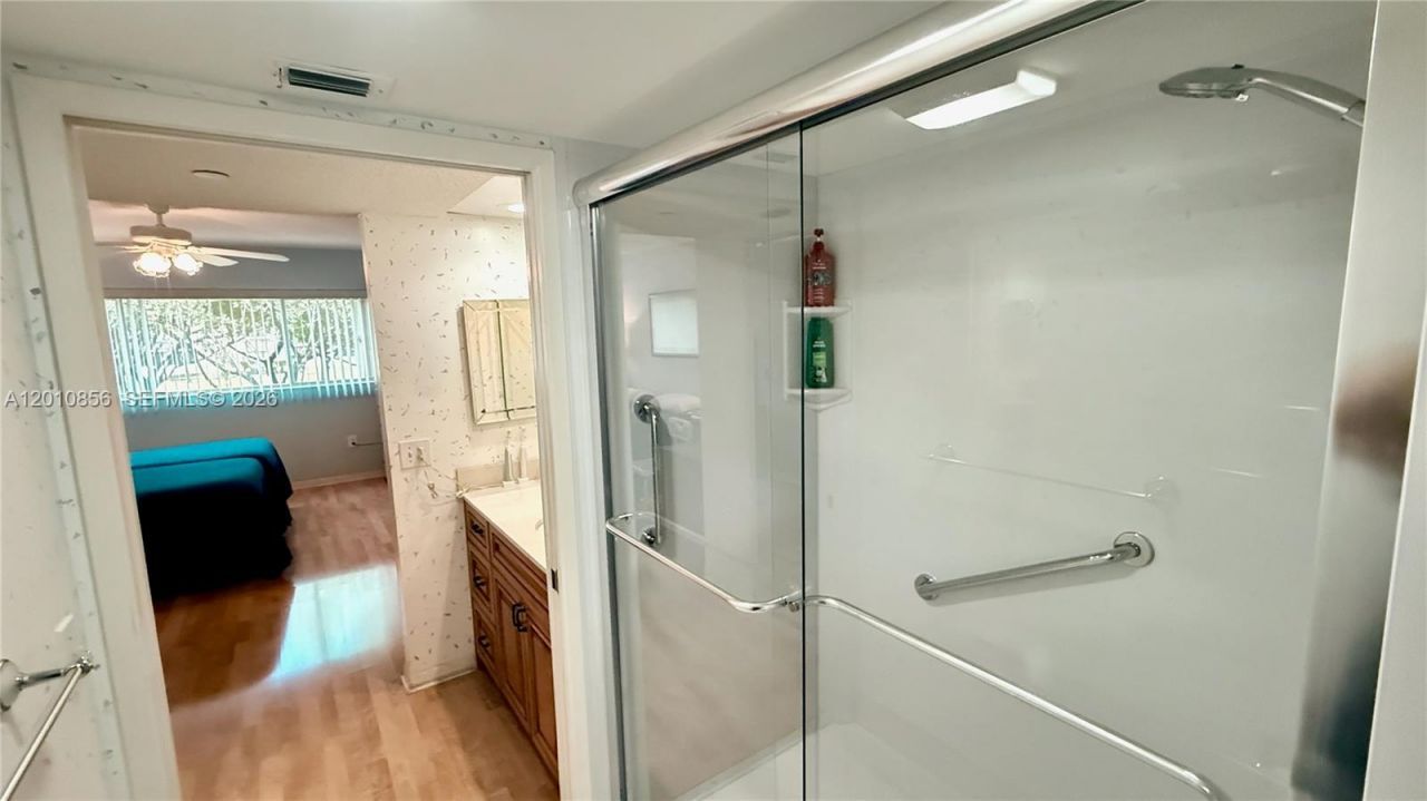 12651 SW 16th Ct, Unit 202B, Pembroke Pines, FL 33027 Photo