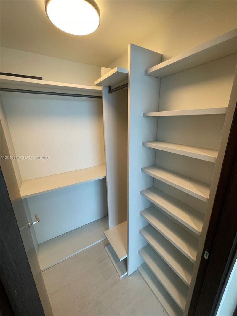 1000 Brickell Plaza , Unit 5908, Miami, FL 33131 Photo